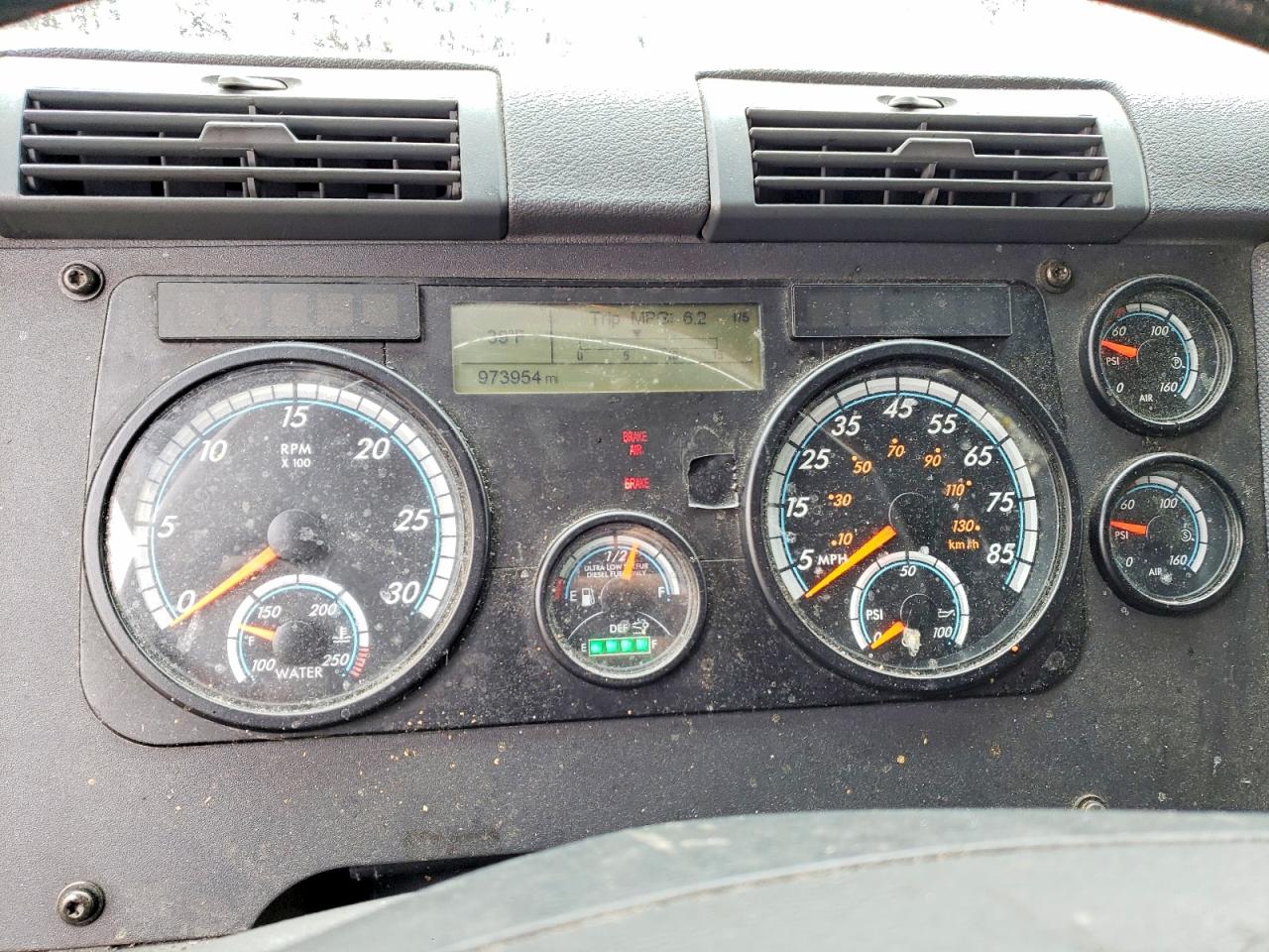 2016 FREIGHTLINER CASCADIA 125 photo 8