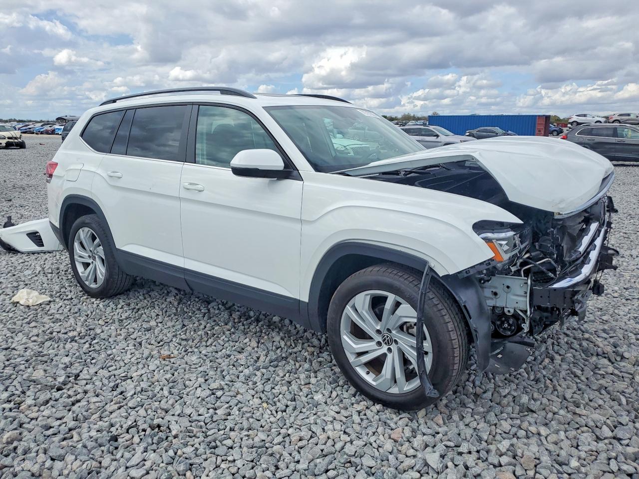 2023 VOLKSWAGEN ATLAS SE photo 10