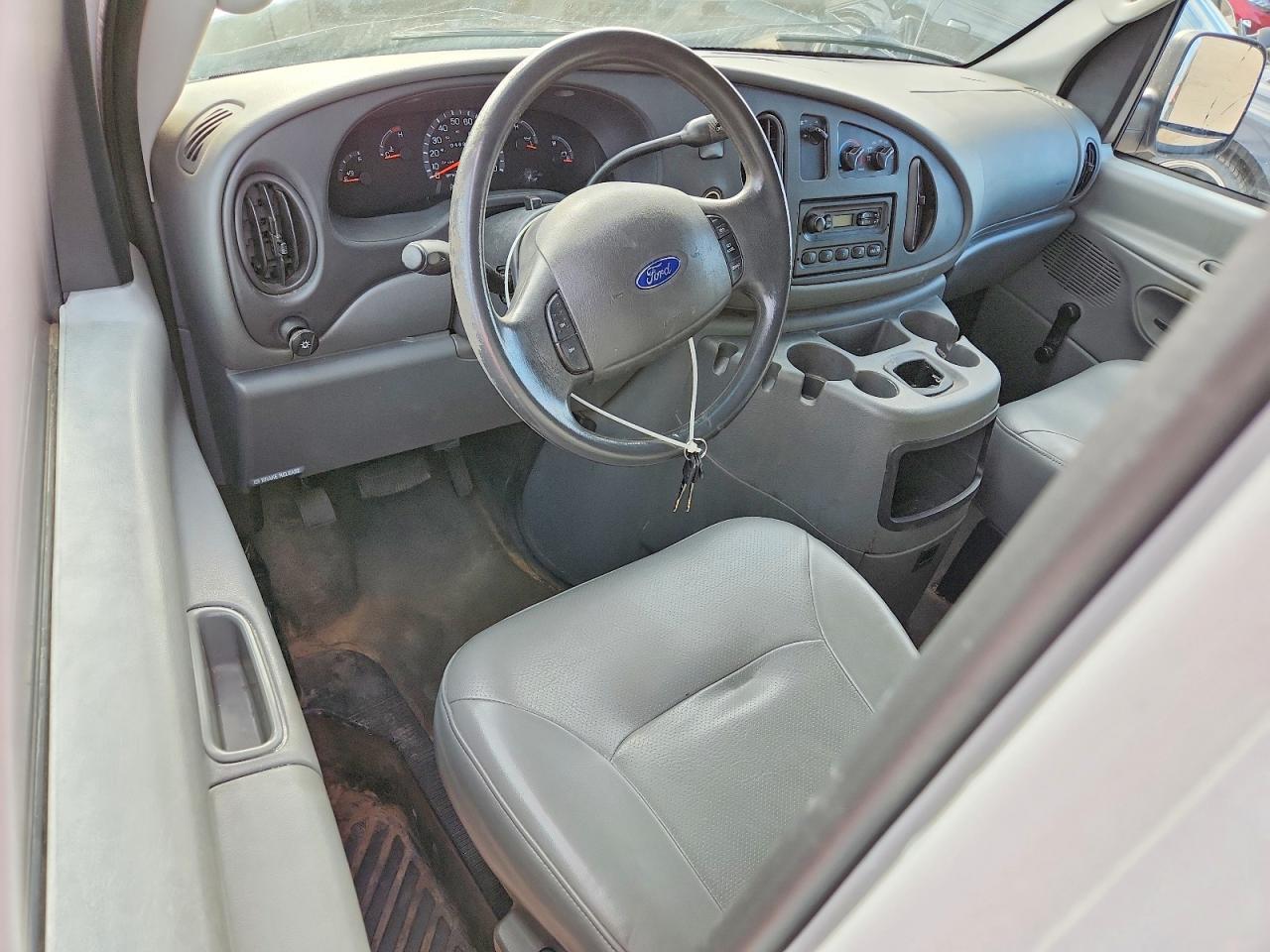 2003 FORD ECONOLINE E150 VAN photo 15