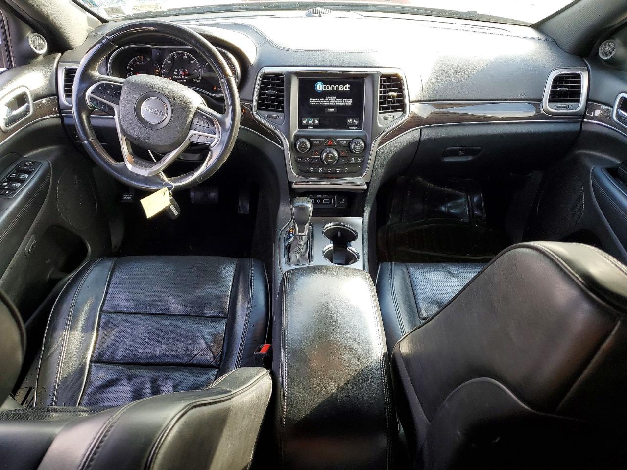2018 JEEP GRAND CHEROKEE OVERLAND photo 15