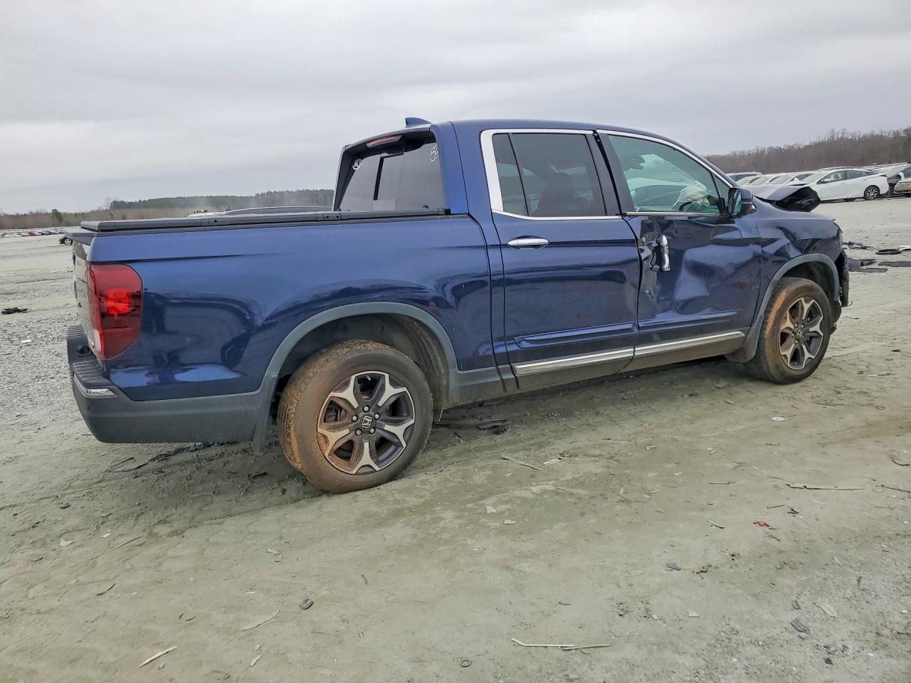2019 HONDA RIDGELINE RTL photo 5