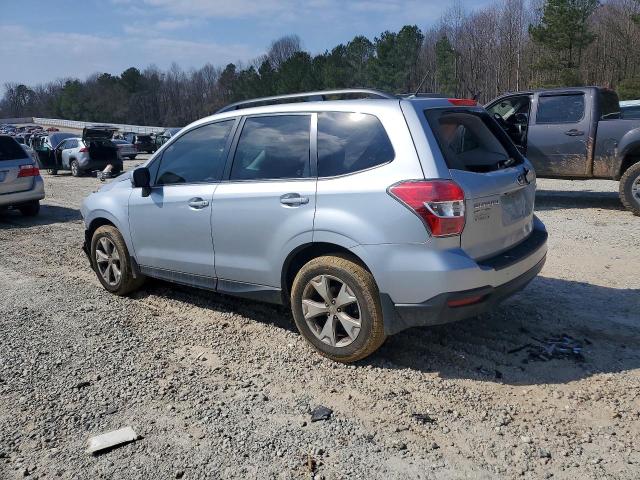2015 SUBARU FORESTER 2.5I PREMIUM photo 2