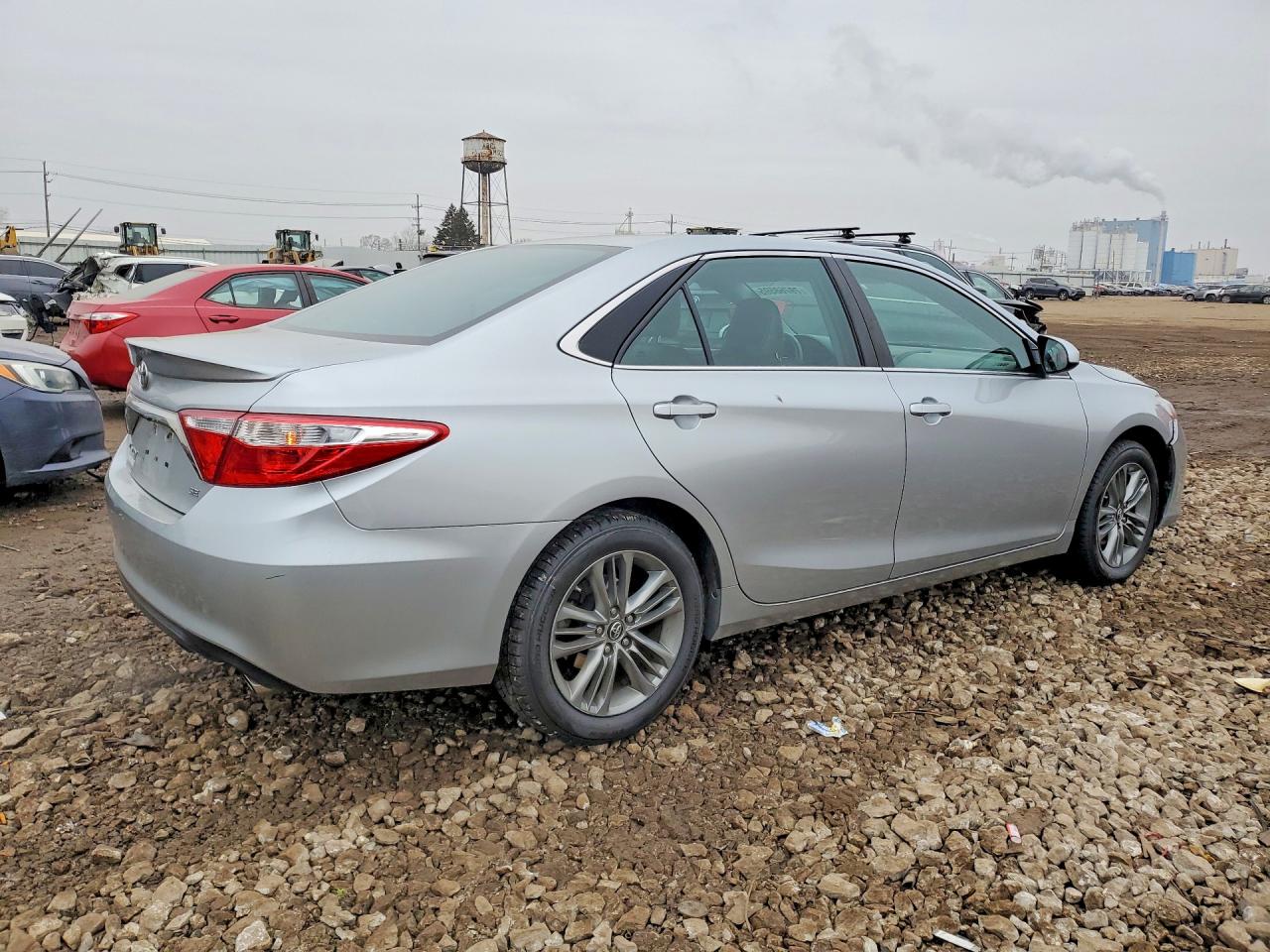 2017 TOYOTA CAMRY SE photo 7