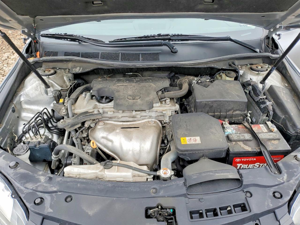 2017 TOYOTA CAMRY SE photo 31