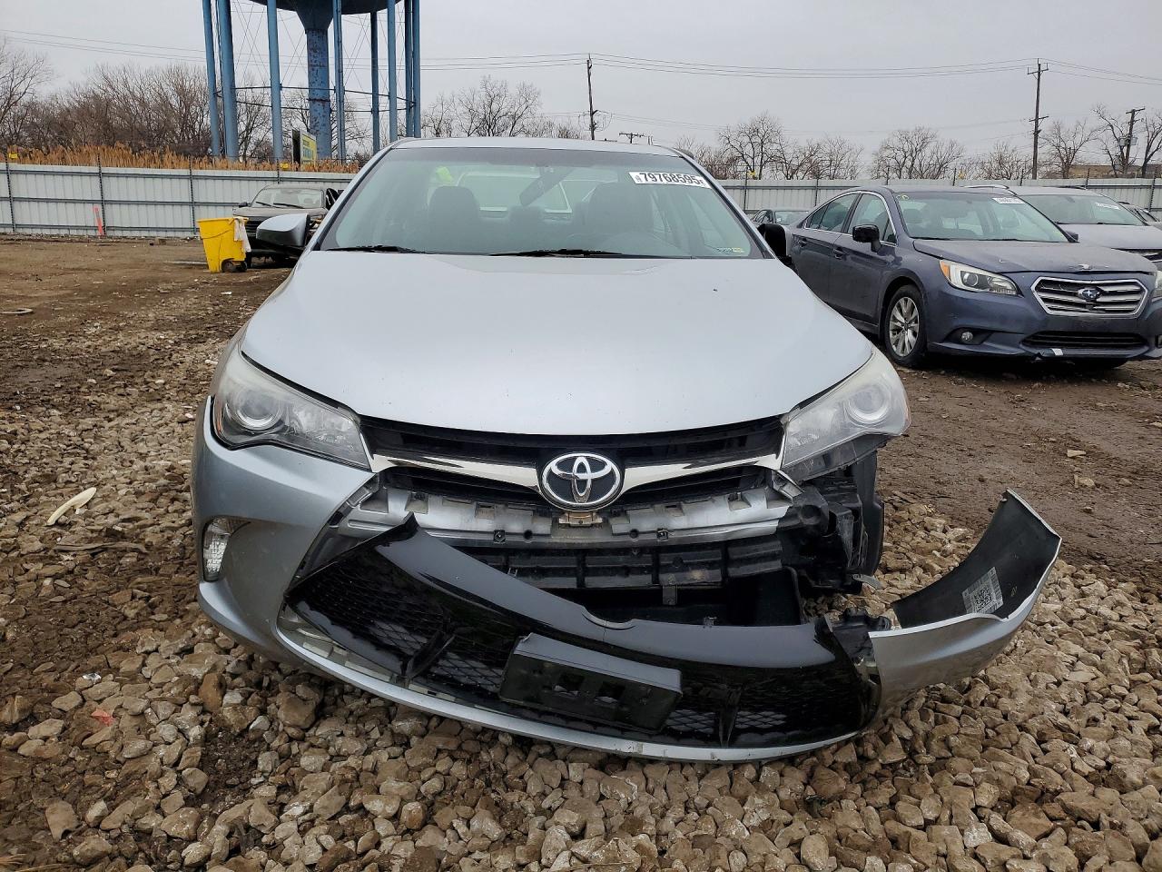 2017 TOYOTA CAMRY SE photo 13