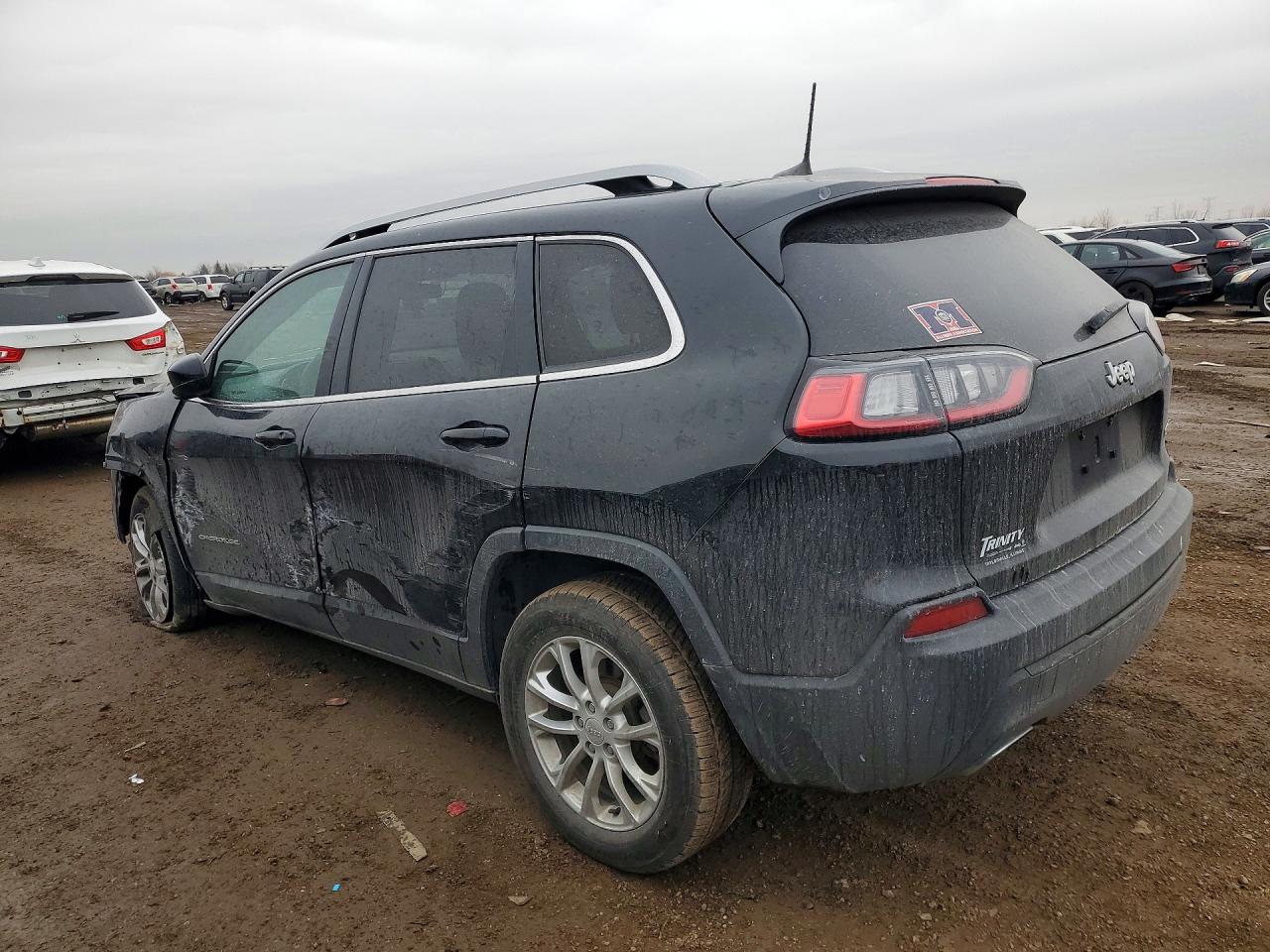 2019 JEEP CHEROKEE LATITUDE photo 3