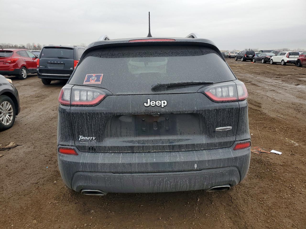 2019 JEEP CHEROKEE LATITUDE photo 11