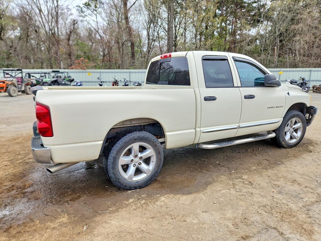 2007 DODGE RAM 1500 ST photo 3