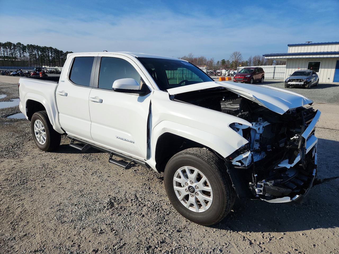 2025 TOYOTA TACOMA SR5 photo 4