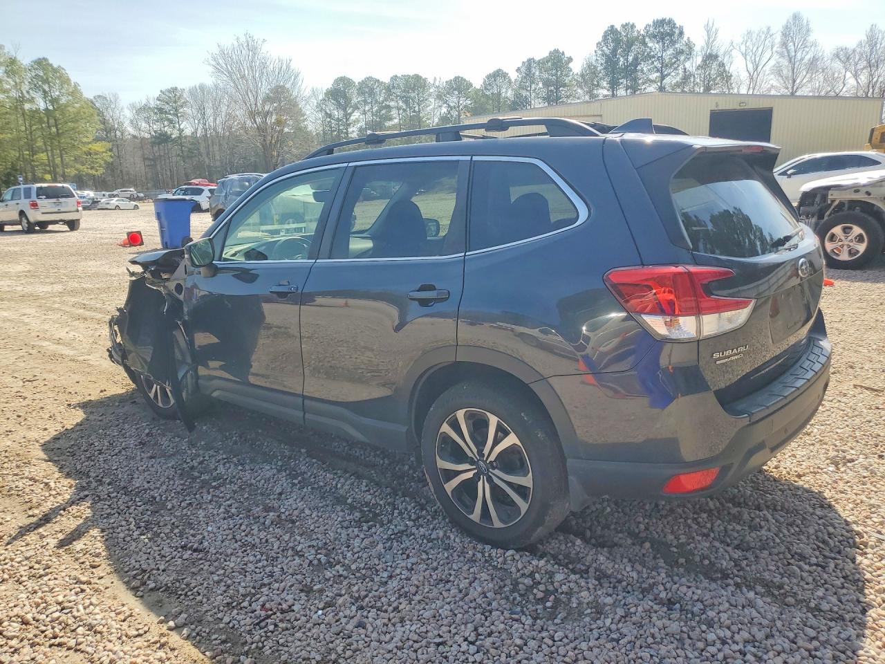 2019 SUBARU FORESTER LIMITED photo 2