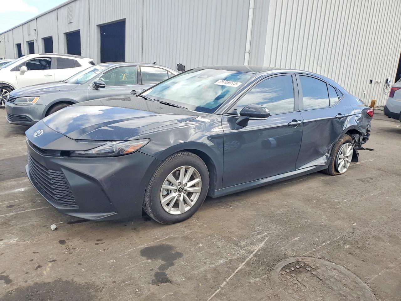 2025 TOYOTA CAMRY