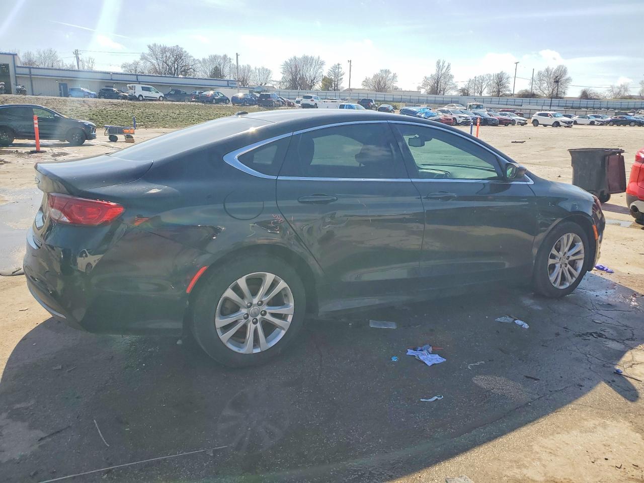 2015 CHRYSLER 200 LIMITED photo 3