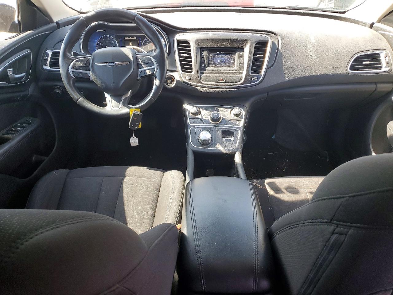 2015 CHRYSLER 200 LIMITED photo 8