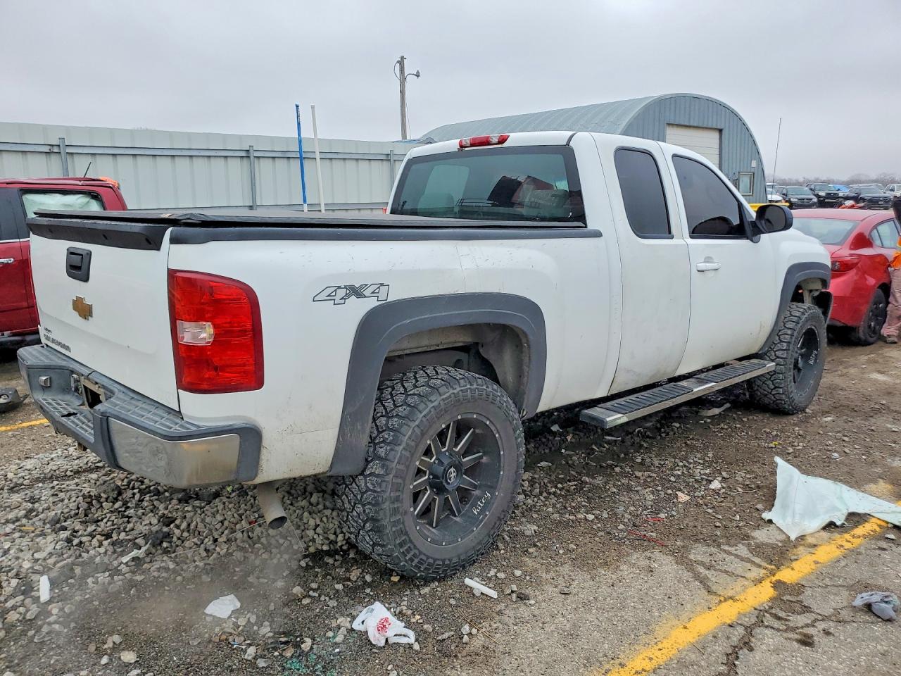 2010 CHEVROLET SILVERADO K1500 photo 7