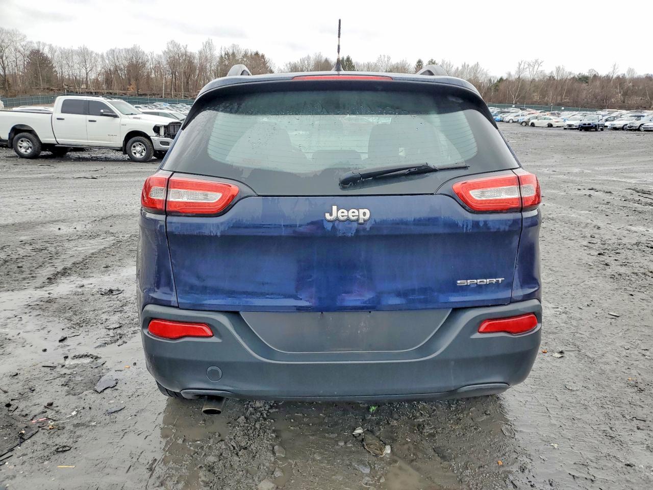 2015 JEEP CHEROKEE SPORT photo 16