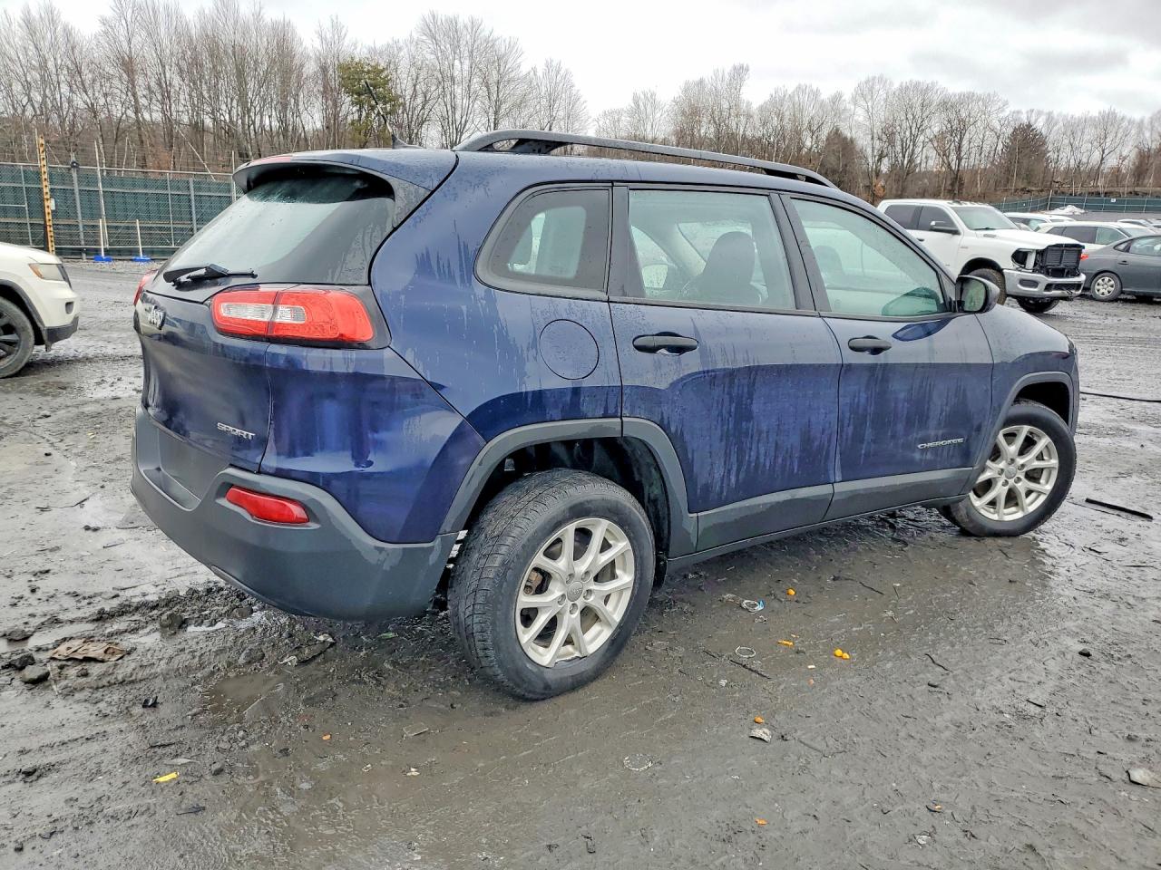 2015 JEEP CHEROKEE SPORT photo 7
