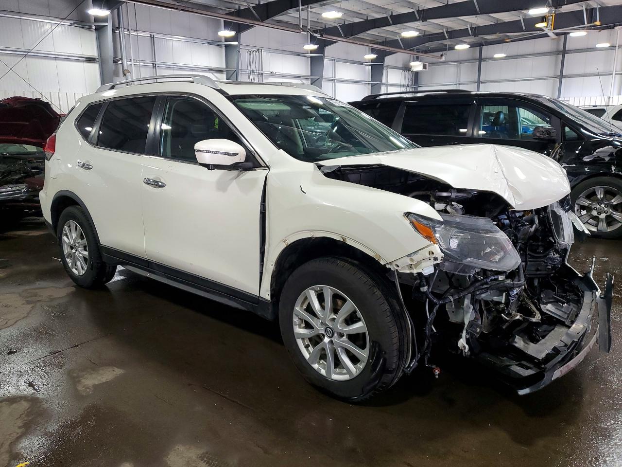 2017 NISSAN ROGUE SV photo 7