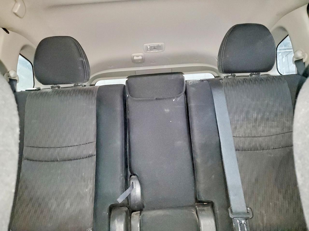 2017 NISSAN ROGUE SV photo 19
