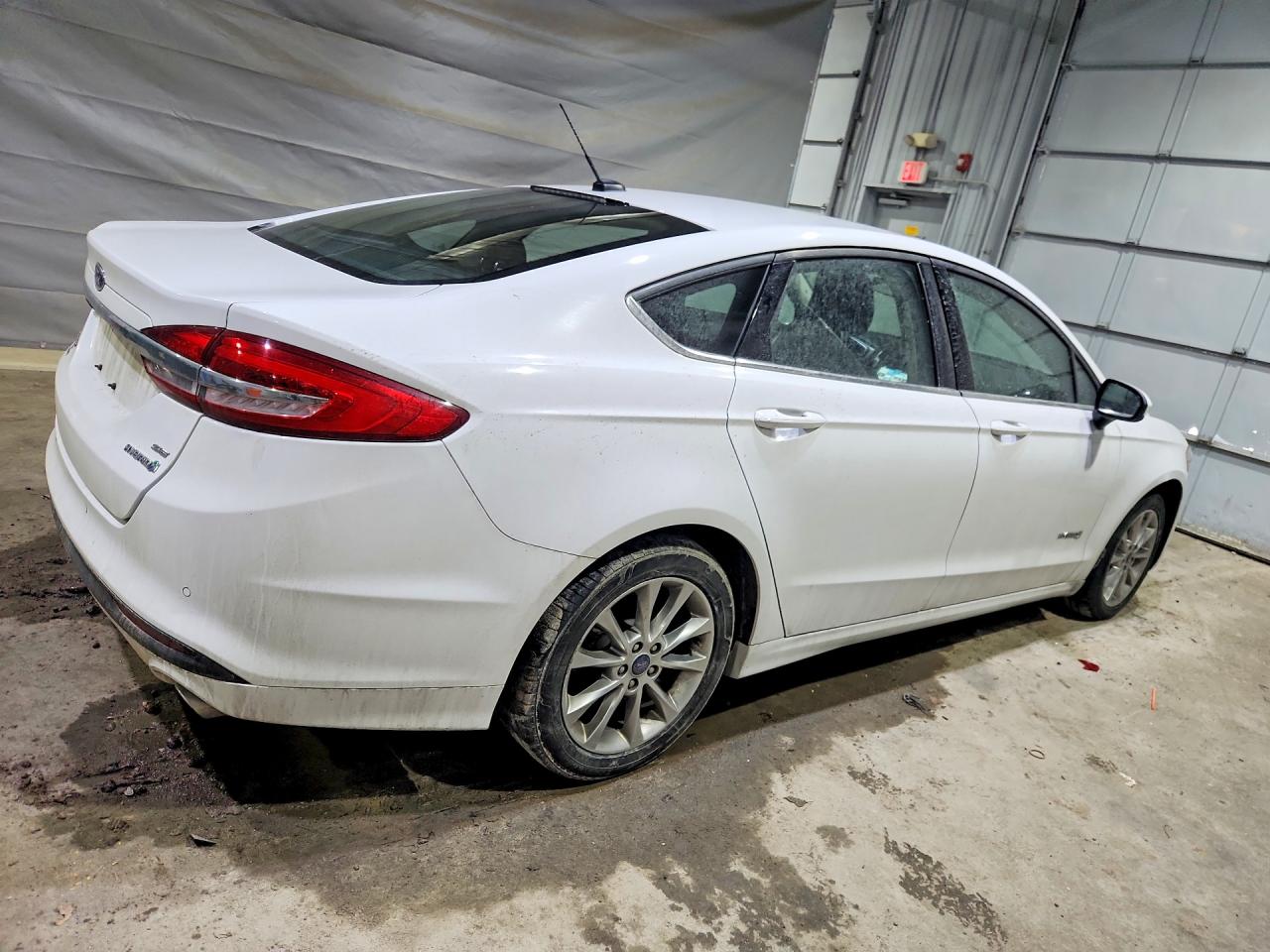 2017 FORD FUSION SE HYBRID photo 5