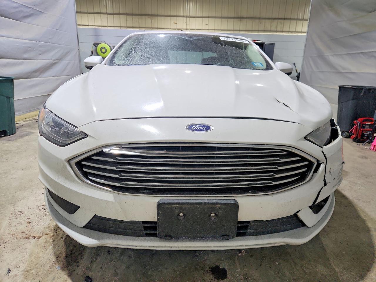 2017 FORD FUSION SE HYBRID photo 9