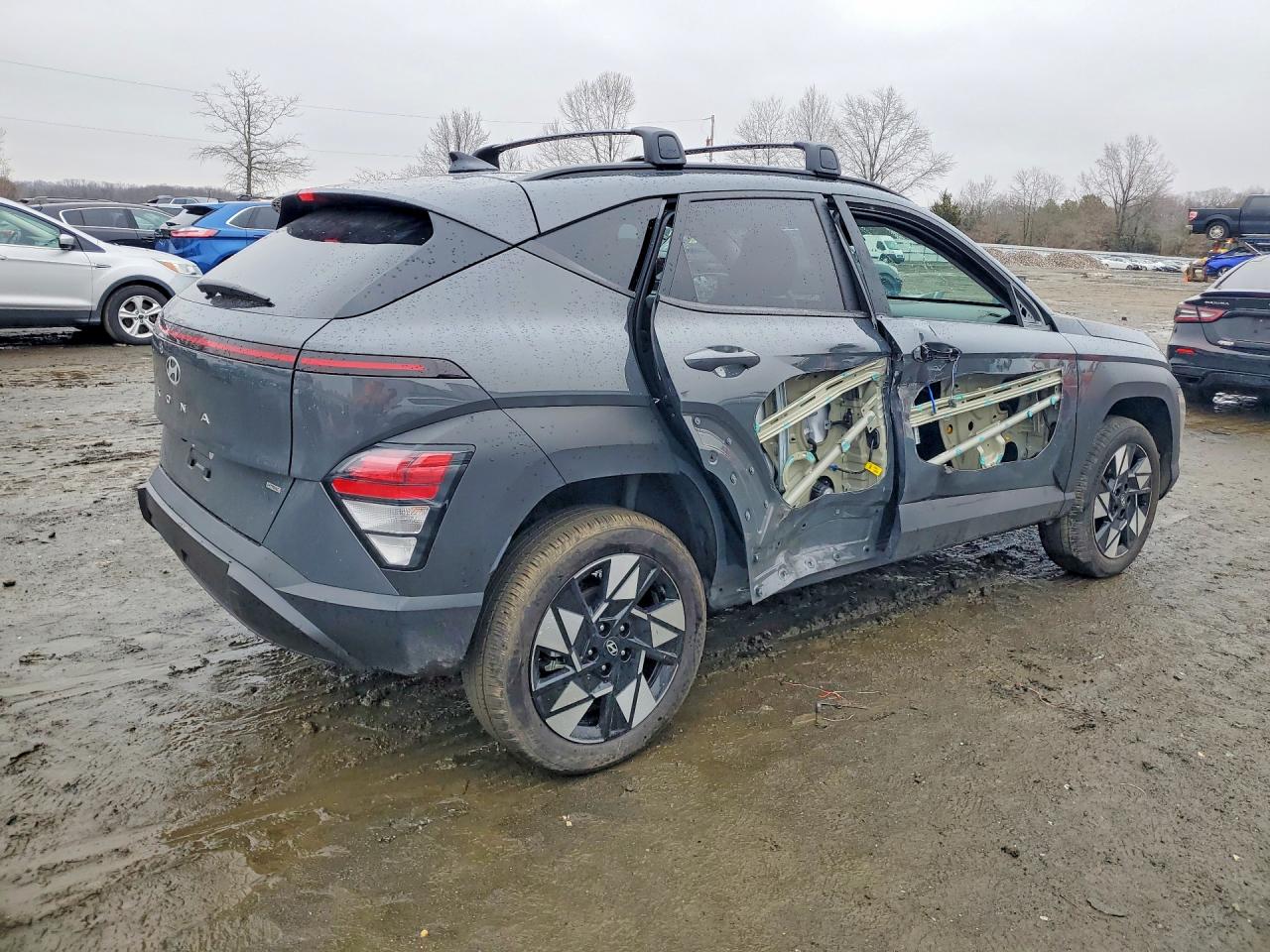 2025 HYUNDAI KONA SEL photo 7