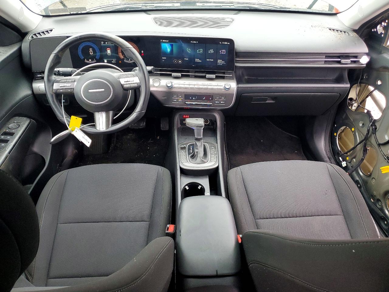 2025 HYUNDAI KONA SEL photo 22