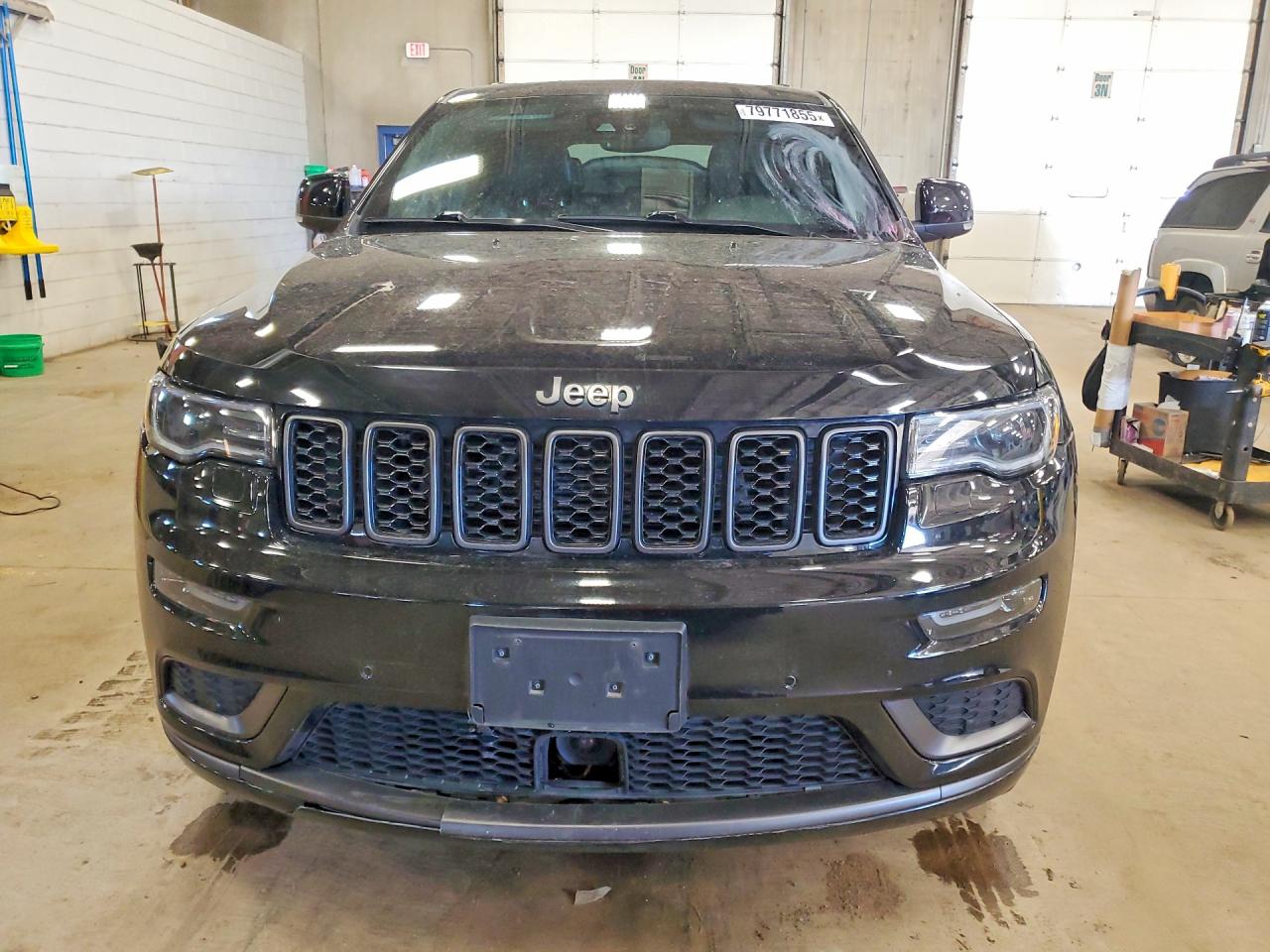 2018 JEEP GRAND CHEROKEE OVERLAND photo 13