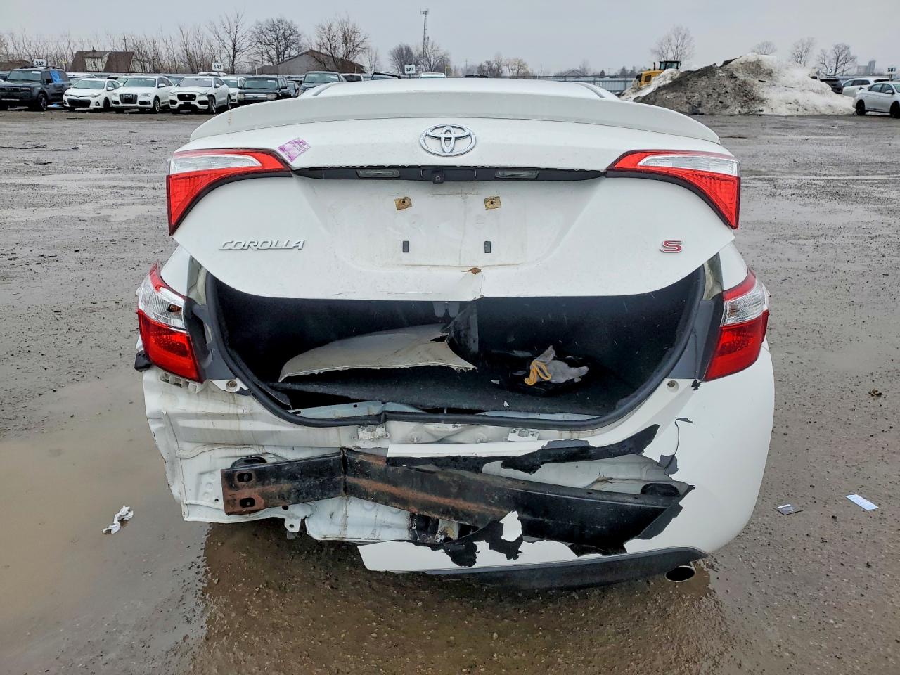 2016 TOYOTA COROLLA L photo 6