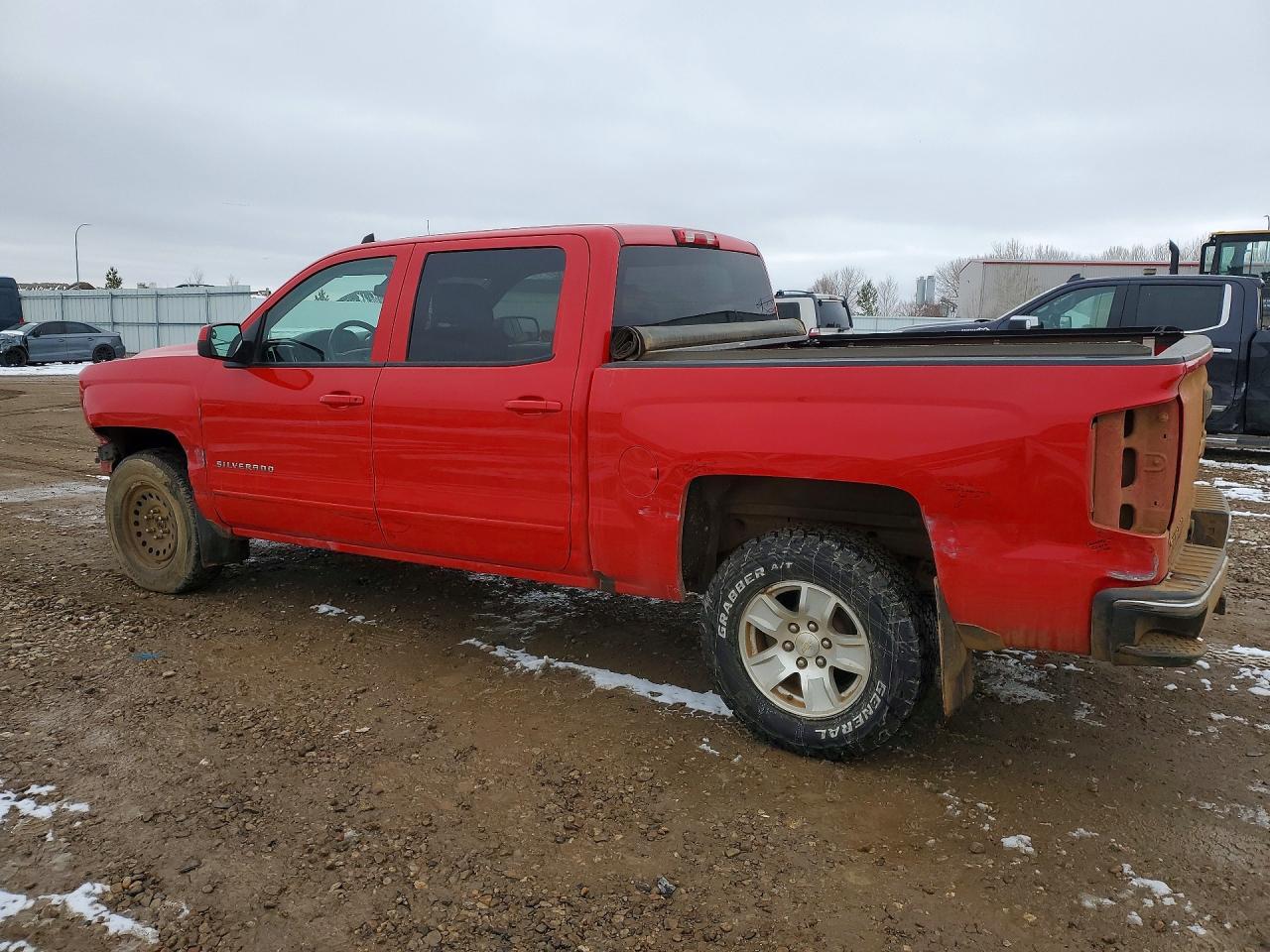 2017 CHEVROLET SILVERADO K1500 LT photo 4