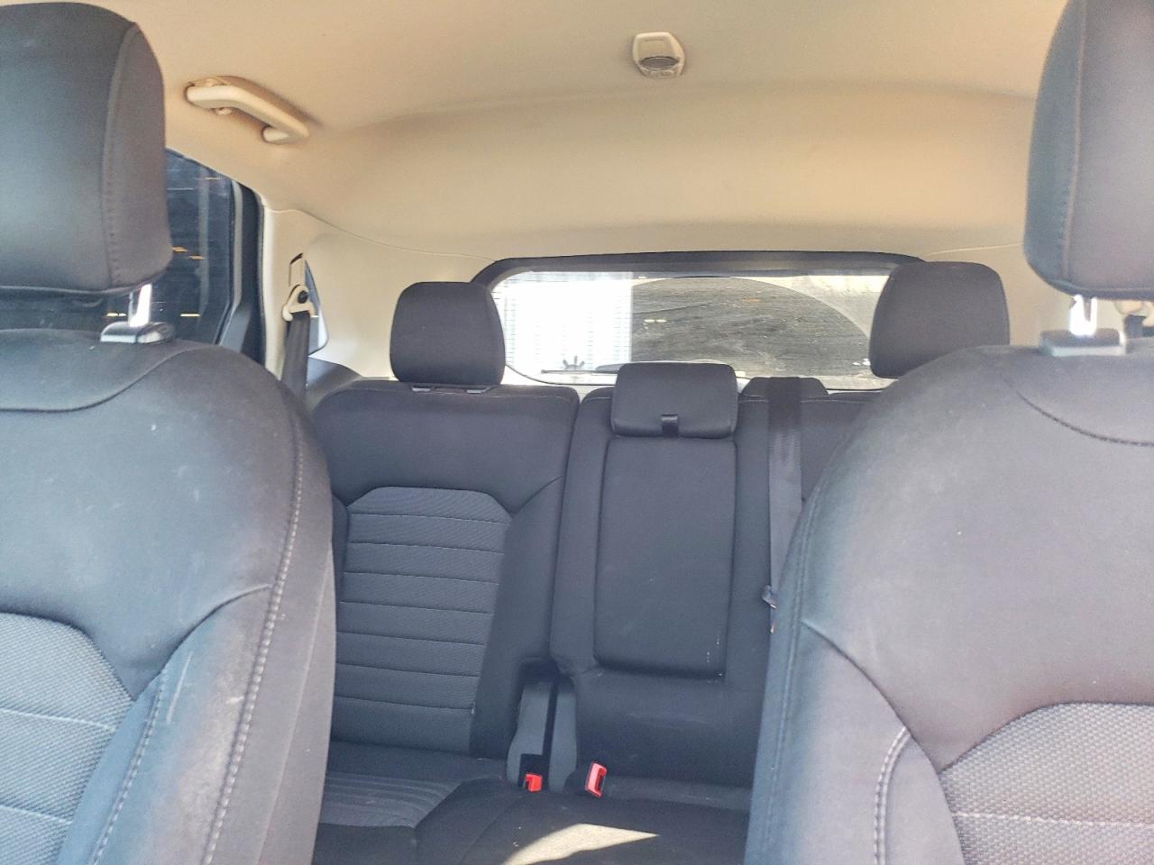 2016 FORD EDGE SE photo 19