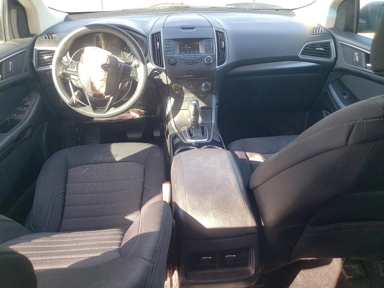 2016 FORD EDGE SE photo 15