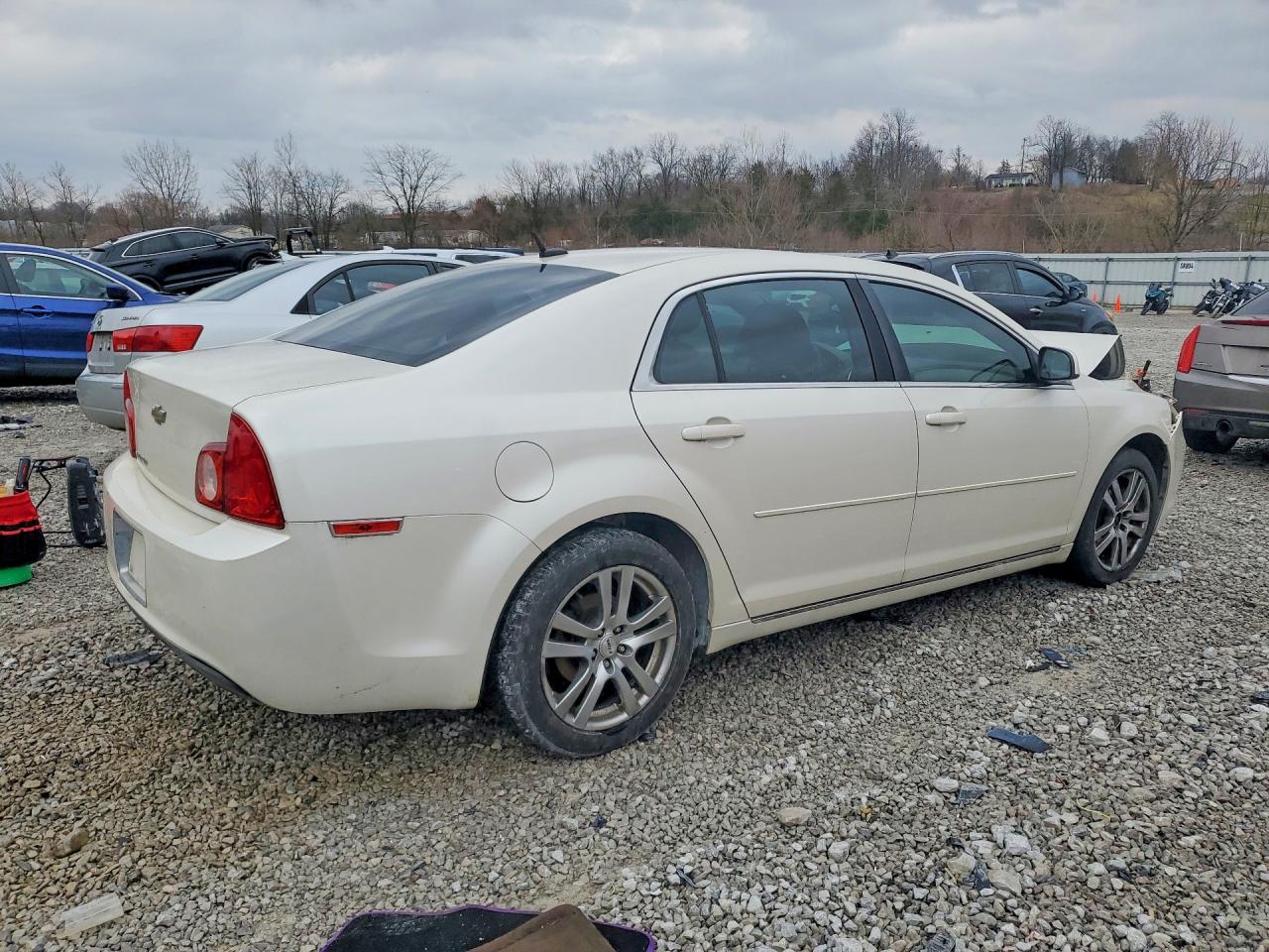 2011 CHEVROLET MALIBU 1LT photo 5