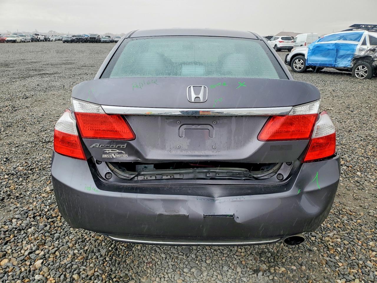 2014 HONDA ACCORD LX photo 16