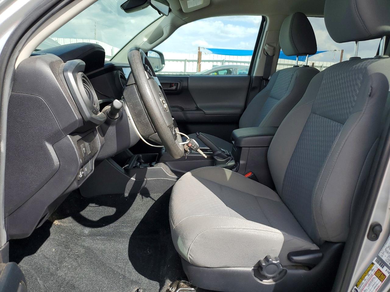2022 TOYOTA TACOMA SR V6 photo 7