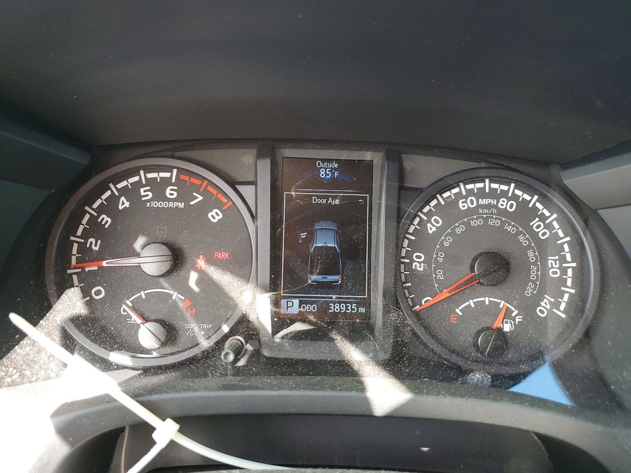 2022 TOYOTA TACOMA SR V6 photo 9