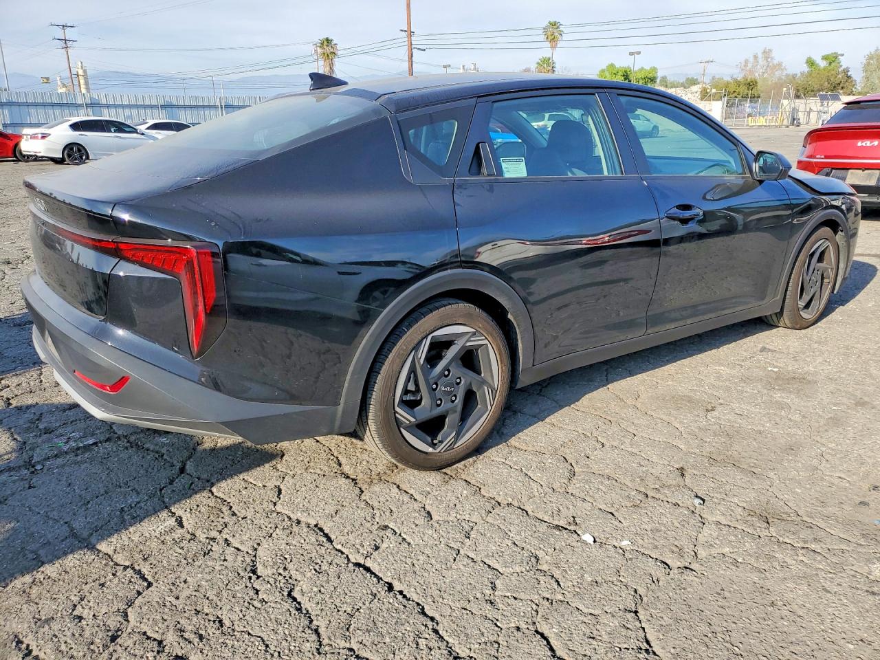 2025 KIA K4 EX photo 5