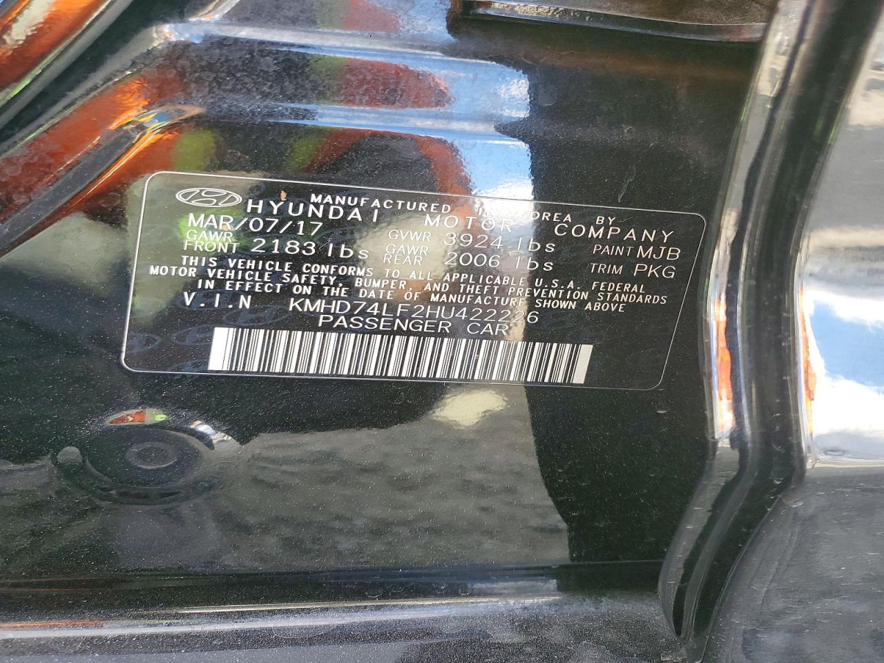 2017 HYUNDAI ELANTRA SE photo 12