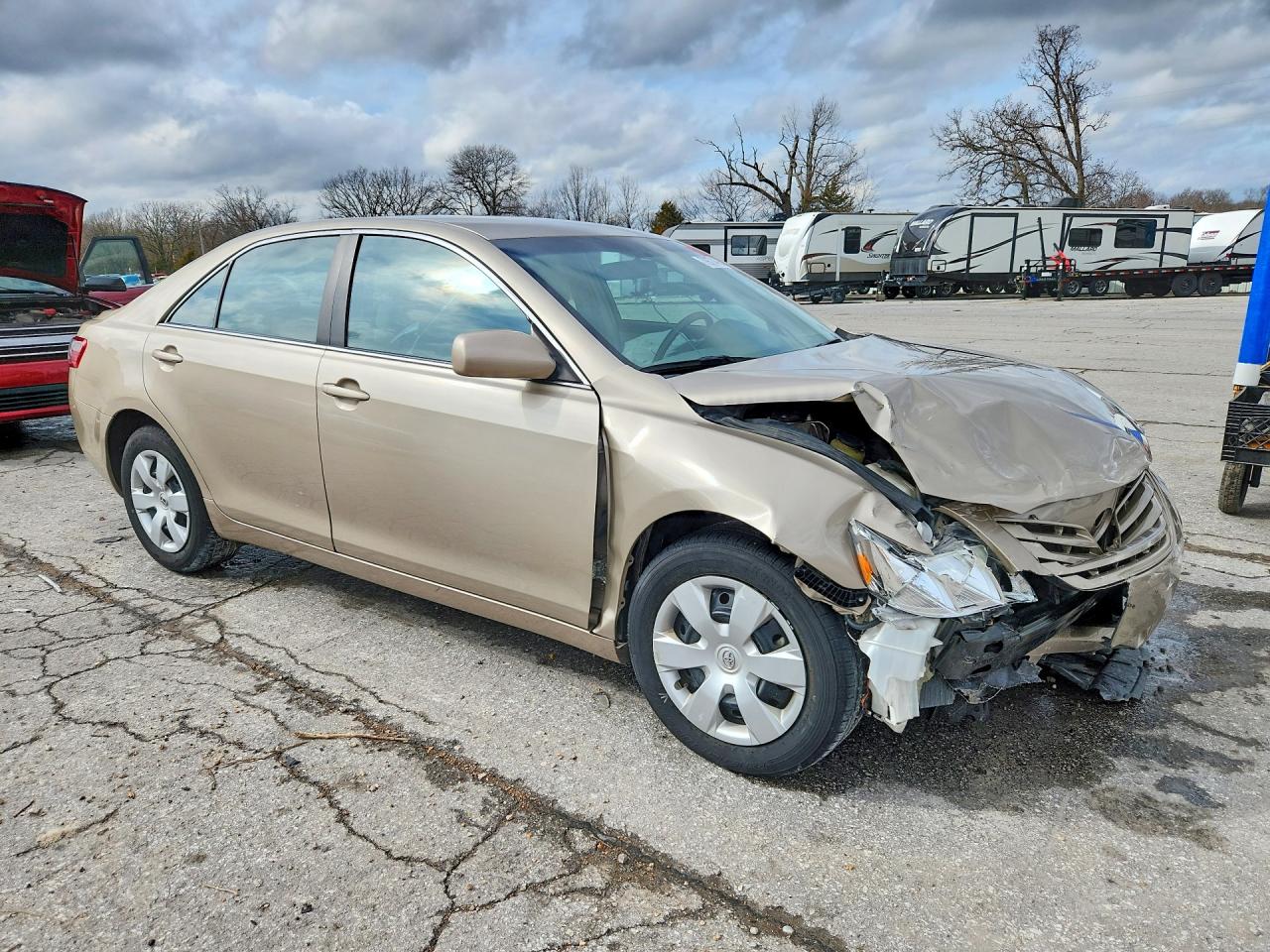 2009 TOYOTA CAMRY LE photo 4
