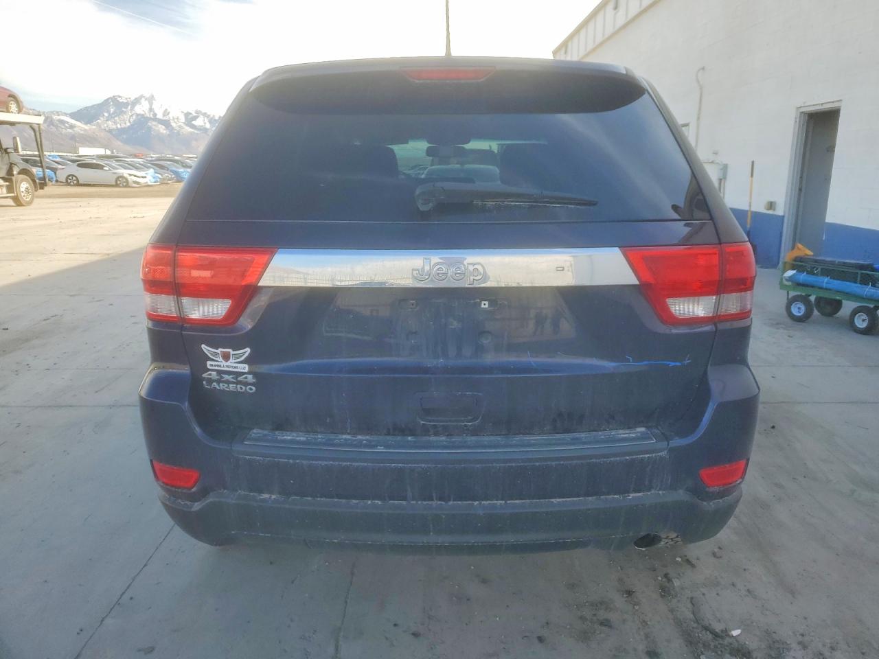 2012 JEEP GRAND CHEROKEE LAREDO photo 6