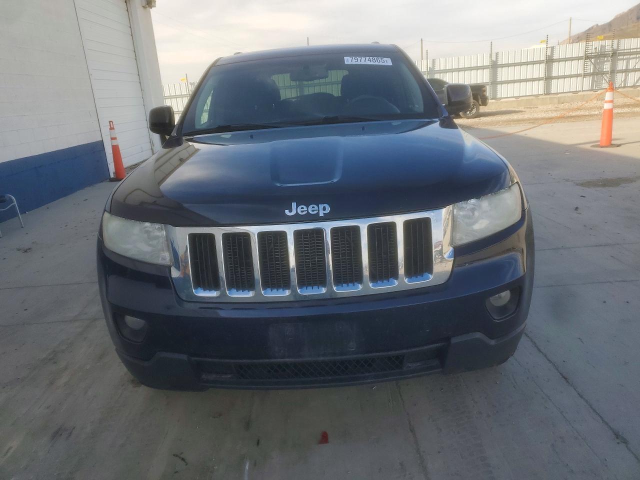 2012 JEEP GRAND CHEROKEE LAREDO photo 5