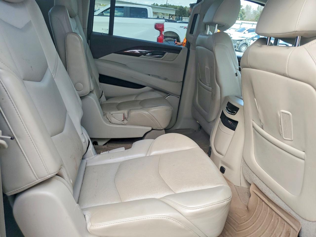 2015 CADILLAC ESCALADE ESV LUXURY photo 21