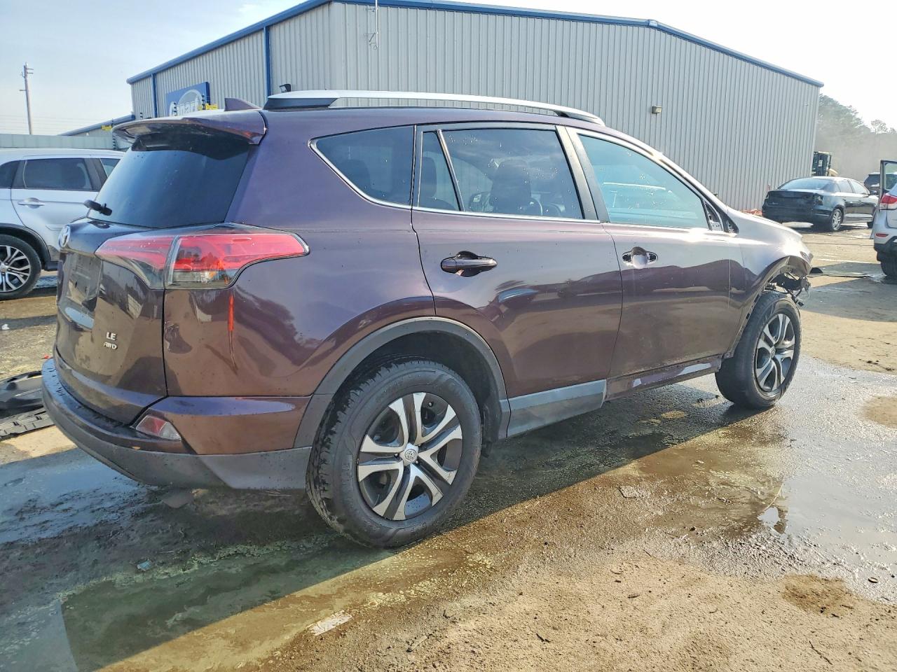2016 TOYOTA RAV4 LE photo 3