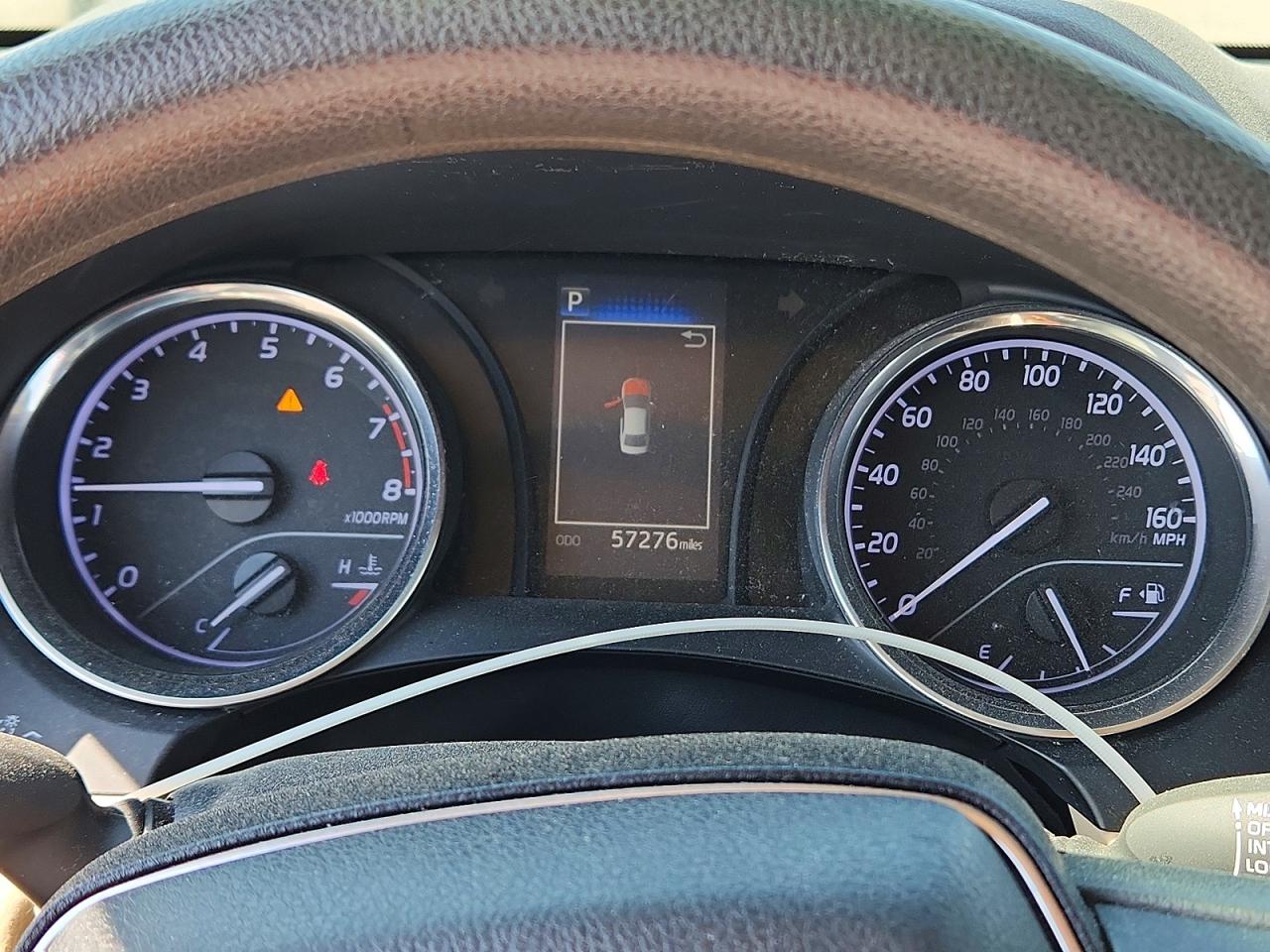 2020 TOYOTA CAMRY LE photo 25