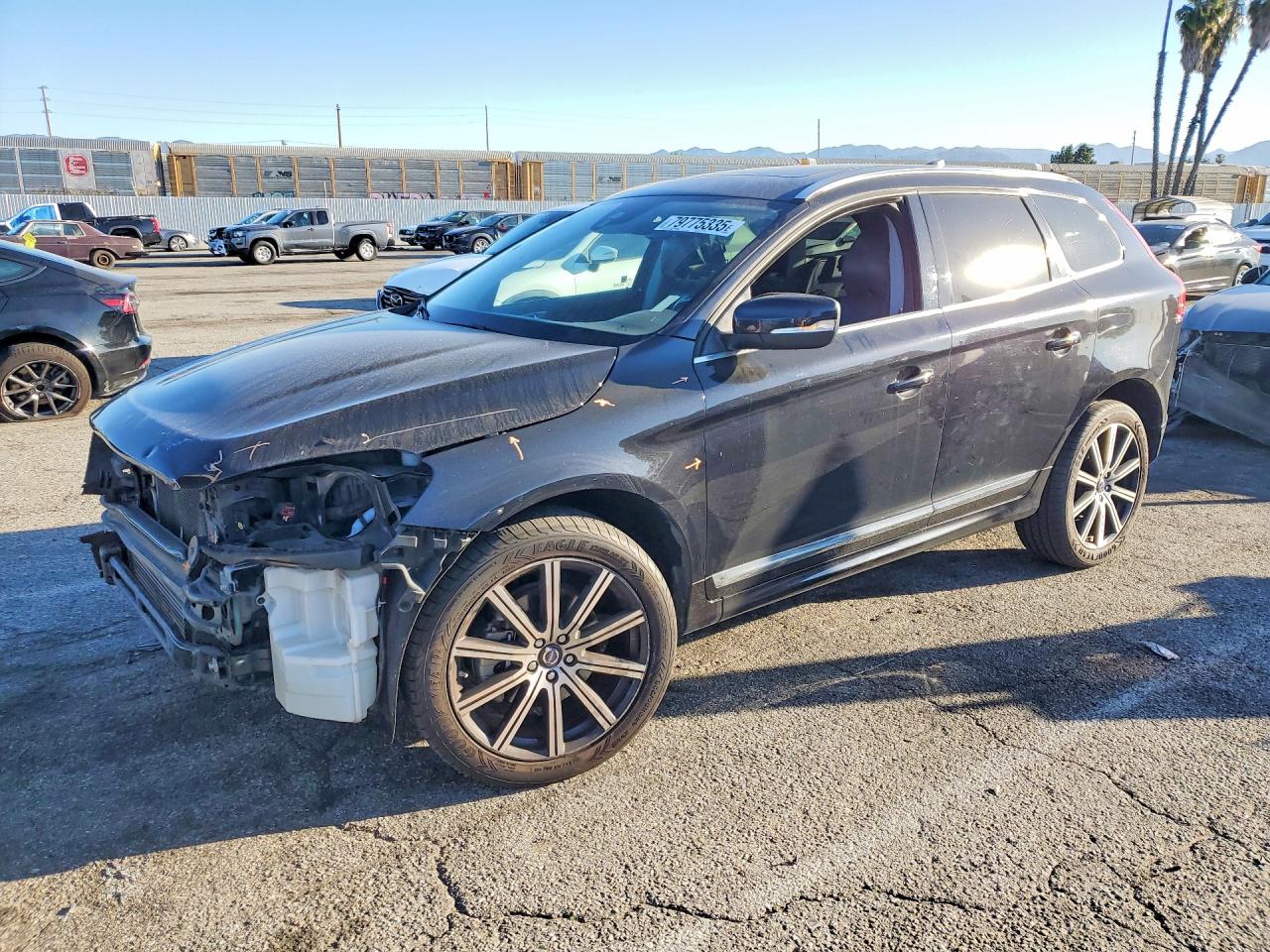 2015 VOLVO XC60
