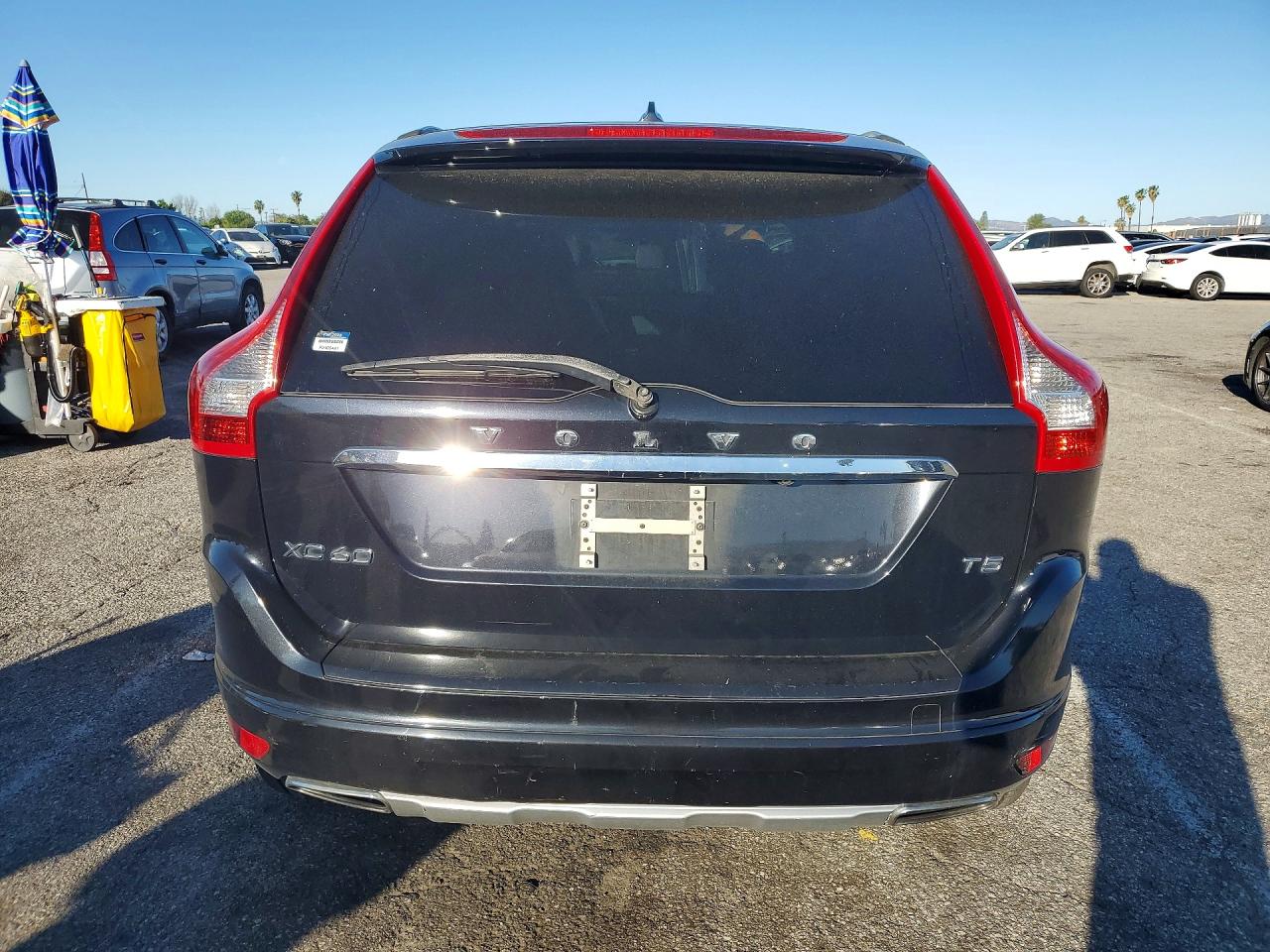 2015 VOLVO XC60 T5 PREMIER photo 16
