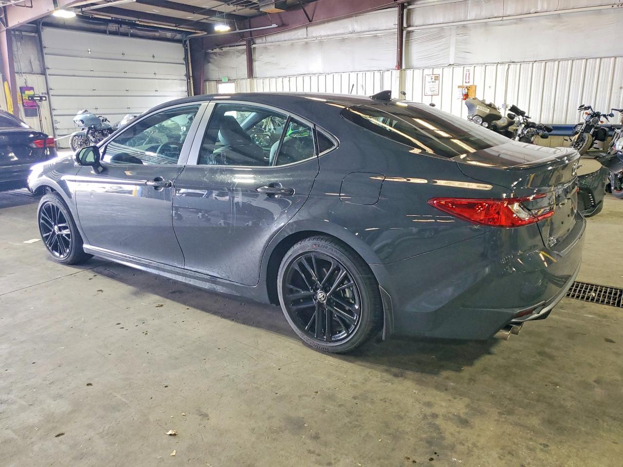 2025 TOYOTA CAMRY XSE photo 3