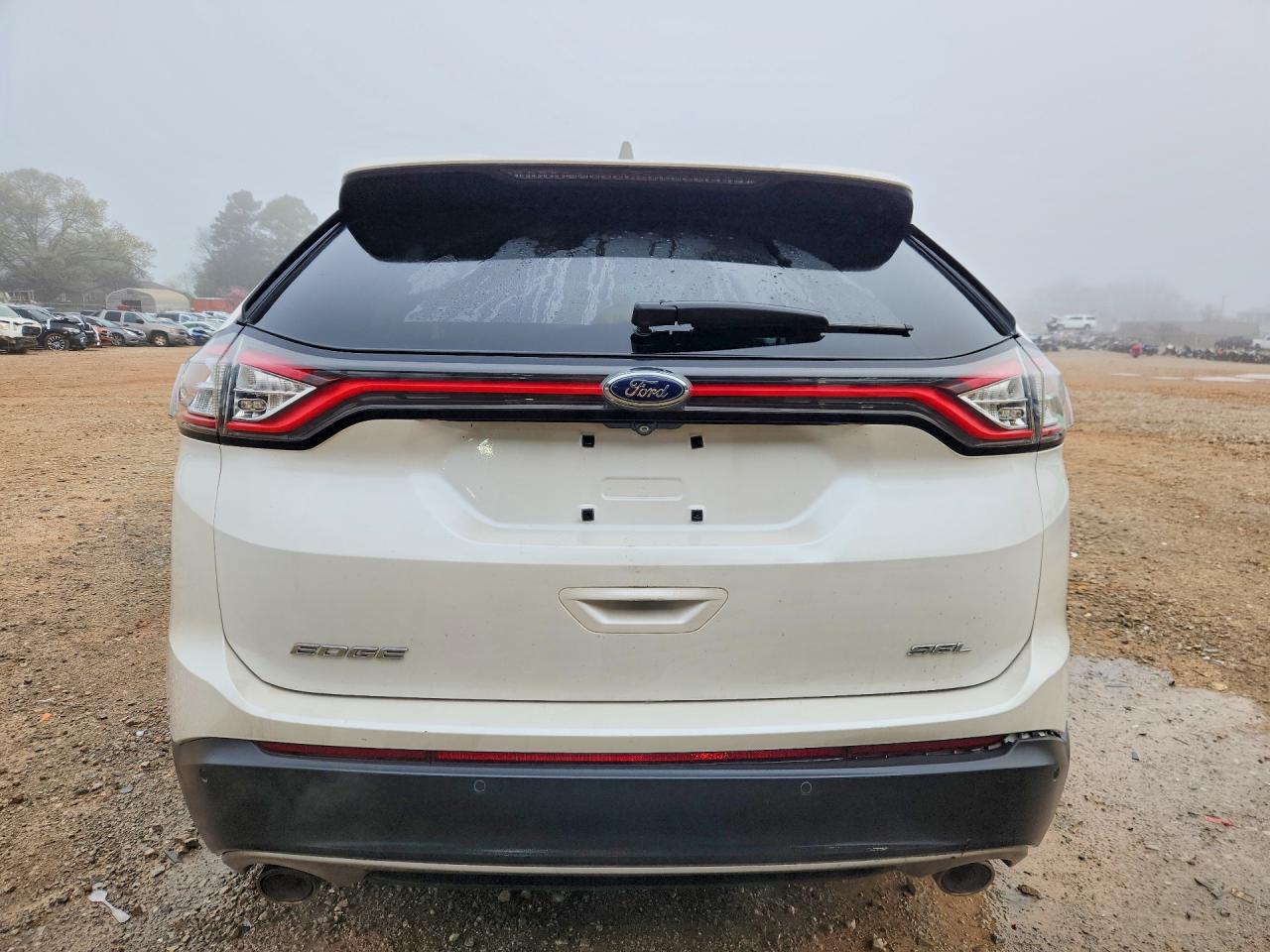 2015 FORD EDGE SEL photo 16