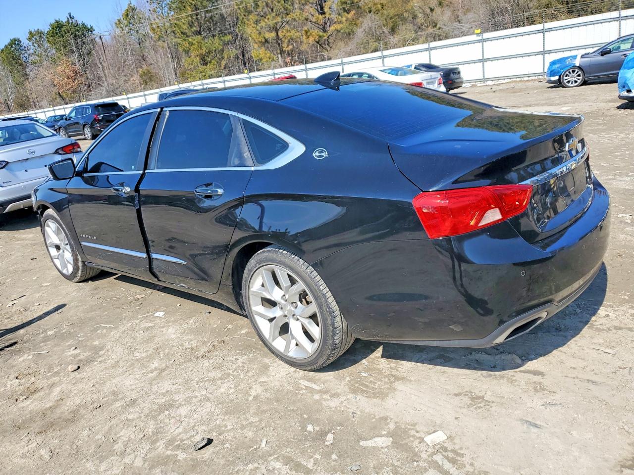 2015 CHEVROLET IMPALA LTZ photo 4