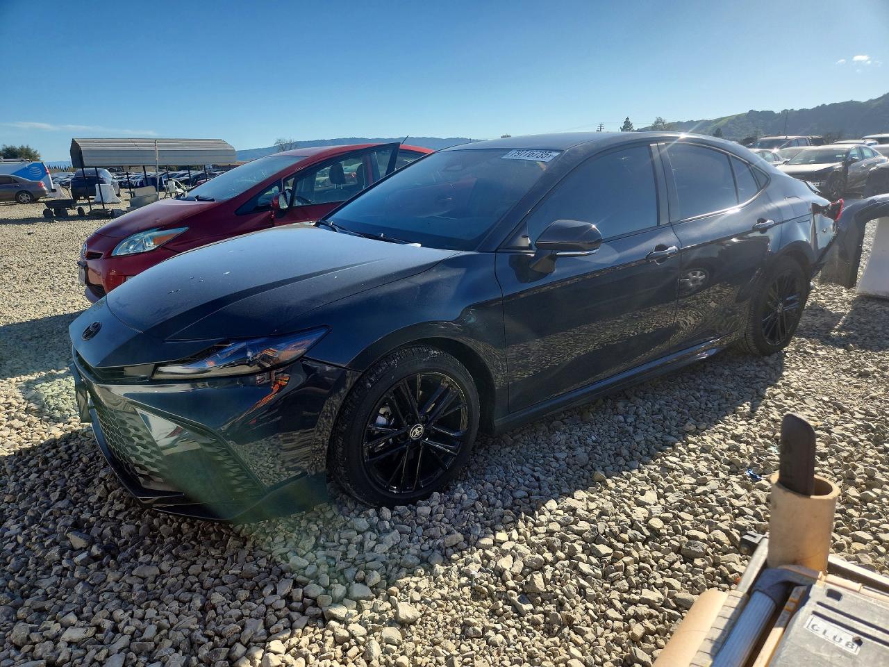 2025 TOYOTA CAMRY