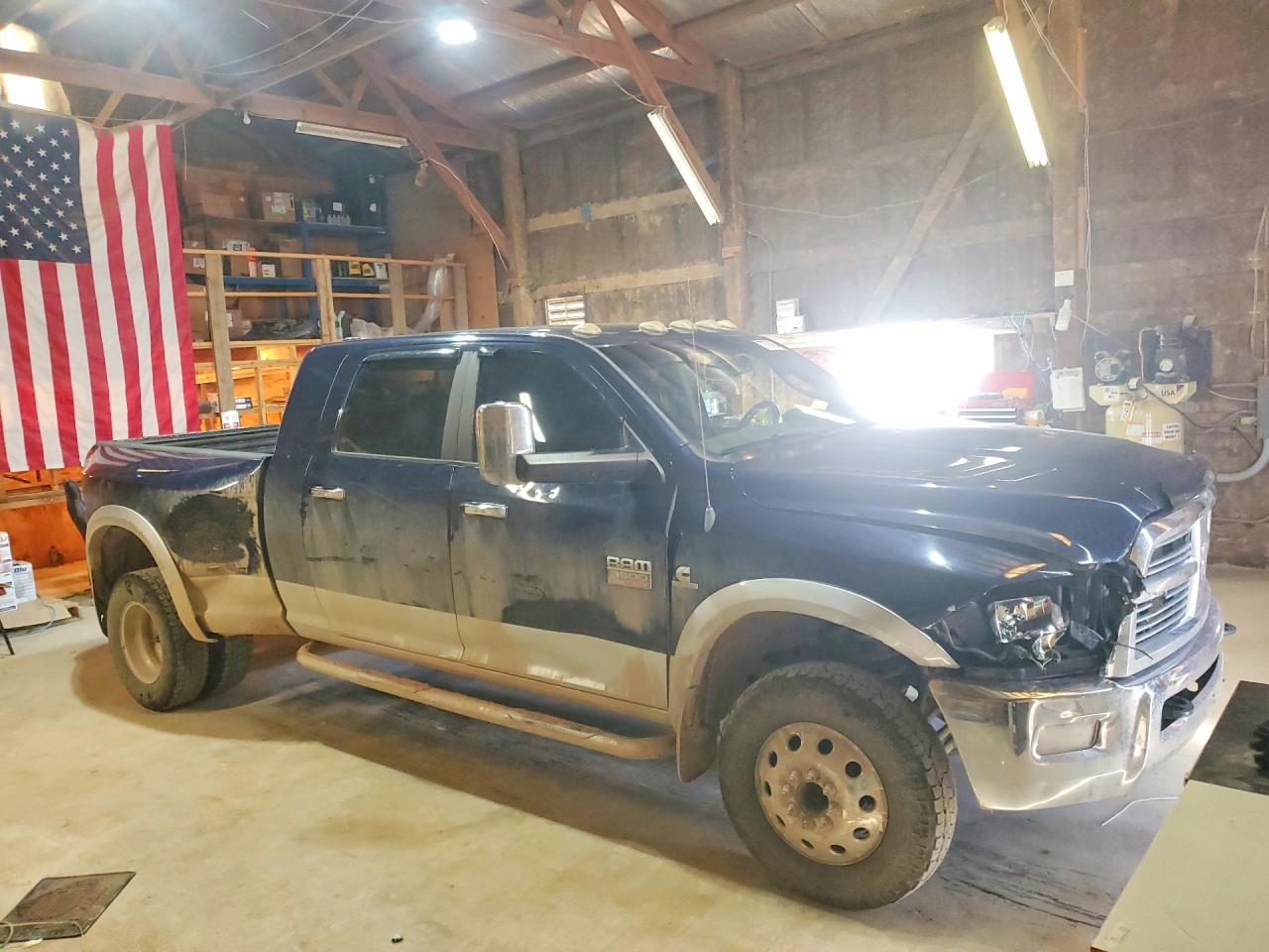 2012 DODGE RAM 3500 LARAMIE photo 10
